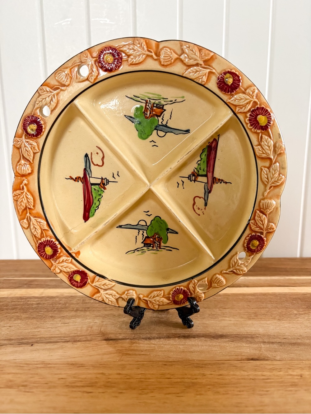 Vintage 1920s–30s Hotta Yu Shoten Japanese Majolica Divided Plate 8”